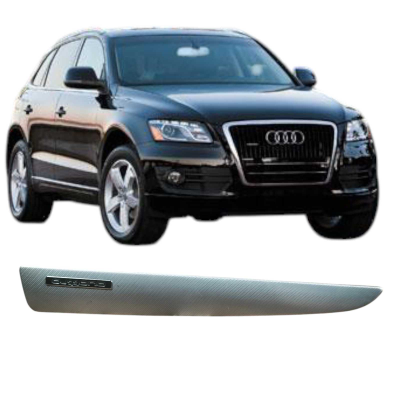 Acabamento Emblema Painel Audi Q5 2012 2.0 8R1853190 Orig