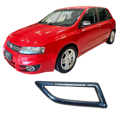 Moldura Acabamento Parachoque Traseiro Fiat Stilo 2009